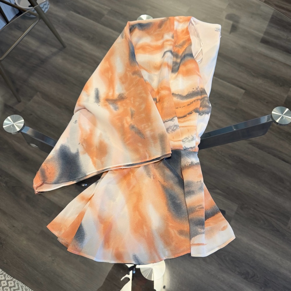 Fashion Nova’ Coral and Gray Watercolor Blouse